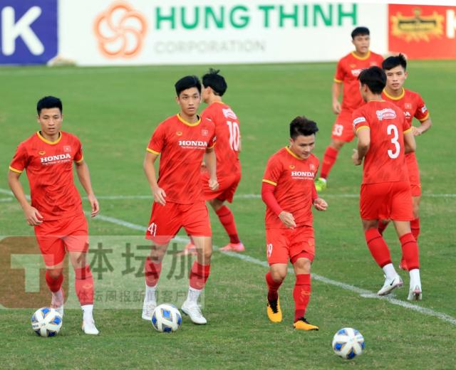 开云官网-越南出征前过招U22队 替补阵容0比2告负令人意外